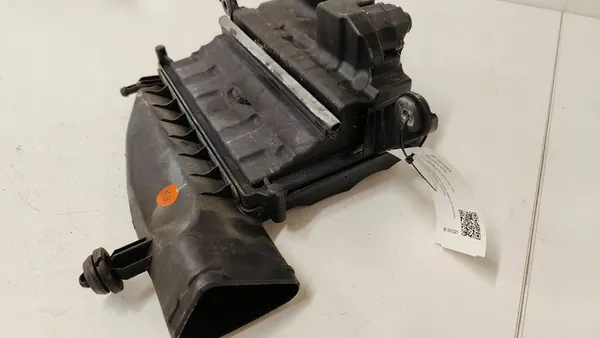 Ilmansuodattimen kotelo MERCEDES-BENZ M (W164) 3.0L diesel OEM image 8