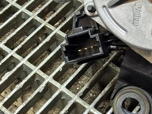 DACIA SANDERO II HECKWISCHERMOTOR 287105483R image 7