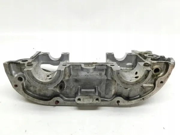 Kamaxeltäcke höger Subaru Tribeca OEM image 3
