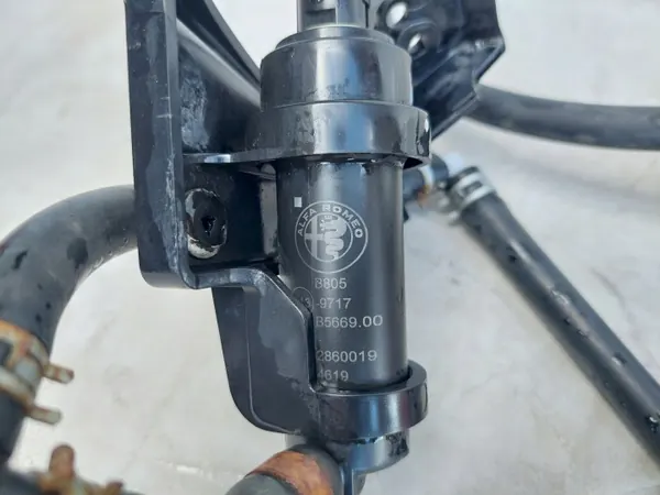 OEM 50553762 Koplampsproeier Alfa Romeo Giulia image 10