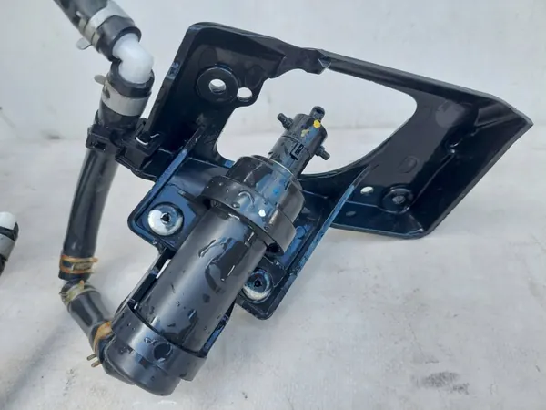 OEM 50553762 Koplampsproeier Alfa Romeo Giulia image 5