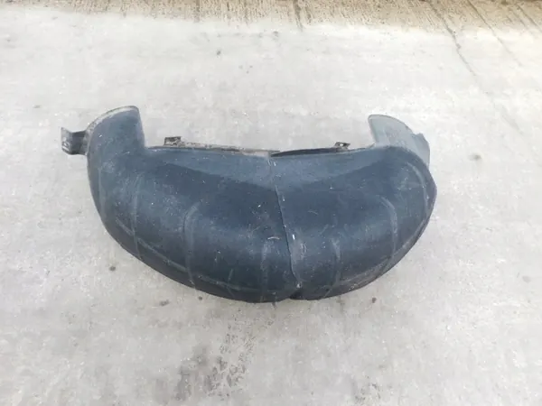 Taka-oikea pyöränkaari OEM A4476840677 Mercedes image 3