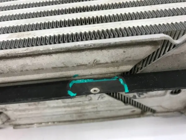 Refroidisseur d'air Kia OE 28270-08000 - État utilisé image 8