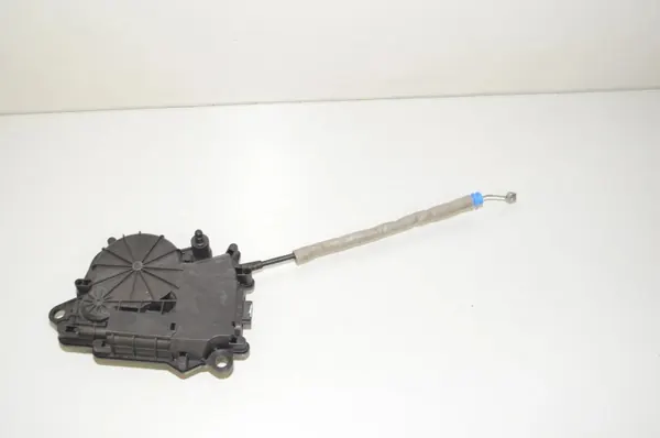 Mécanisme de fermeture coffre BMW X7 OEM 51247441630 image 3