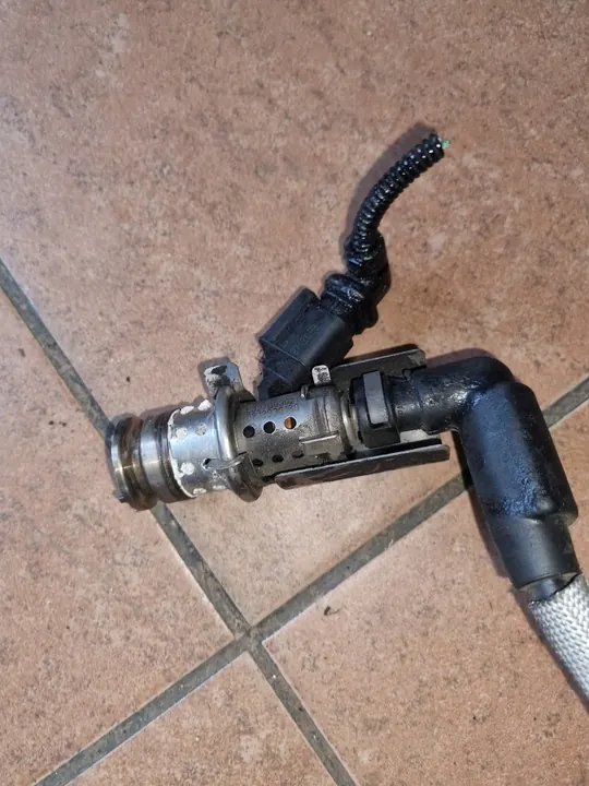 INJECTEUR ADBLUE PEUGEOT 308 T9 1.5 BLUE HDI image 3