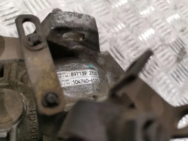 Opel Vectra B Einspritzpumpe OEM 8971392700 image 4