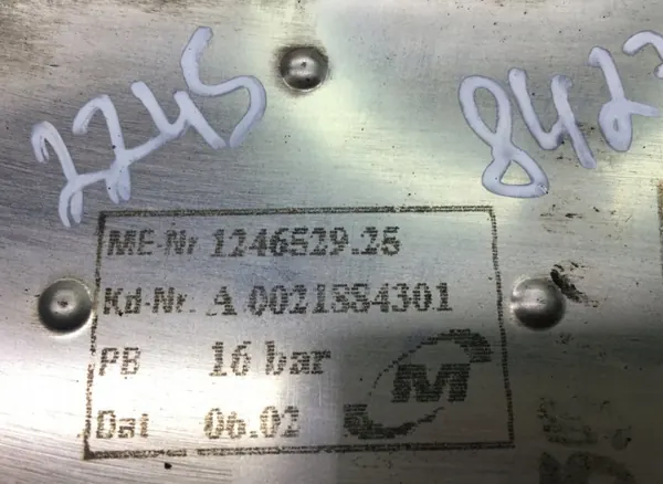 A0021884301 Mercedes-Benz Refroidisseur d'huile image 4