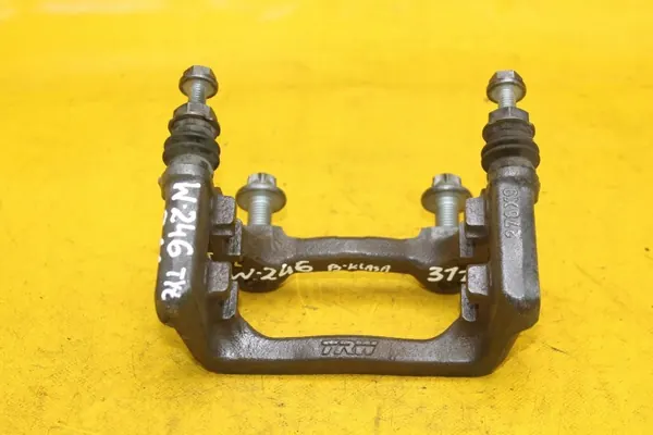 OEM 276X9 0133C Taka-akselinivel Mercedes W246 image 2