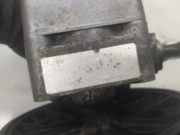 Bomba de direção assistida 2.4 D5 163CV Volvo V70 II XC70 S80 image 10