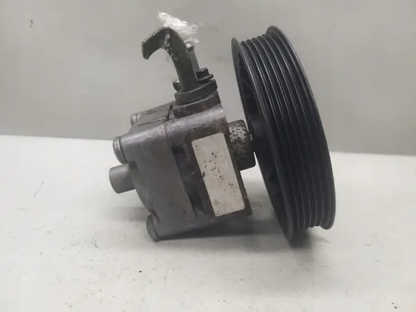 Bomba de direção assistida 2.4 D5 163CV Volvo V70 II XC70 S80 image 6