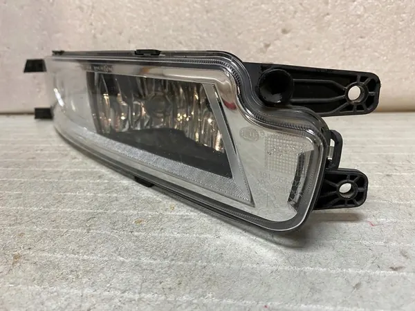 Farol Halógeno Direito VW PASSAT B8 3G 3G0941662H image 3