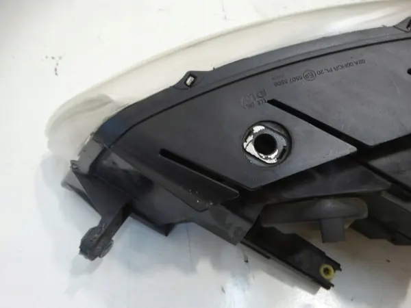 Oikea Ajovalaisin VW Passat B6 image 6