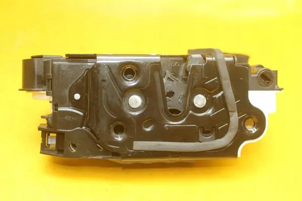 Fram Höger Dörrlås VW Polo V 6R Golf VII 7 Pin image 2