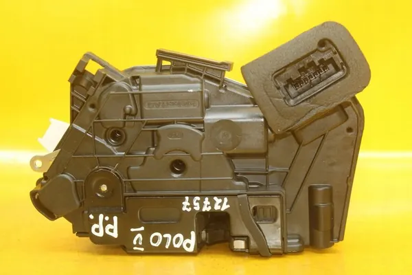 Fram Höger Dörrlås VW Polo V 6R Golf VII 7 Pin image 8