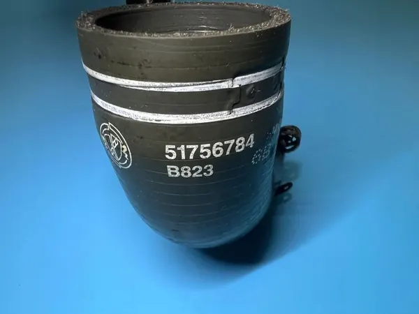 Tuyau d'air turbo Fiat Croma II 1.9 M-JET 51756784 image 5