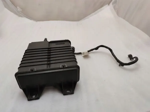 Koolstoffilter Ford Mustang V 2014 OEM BR3T14A411 image 2