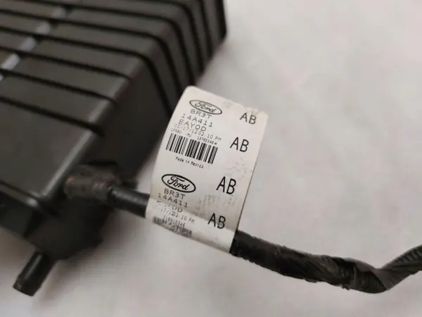 Koolstoffilter Ford Mustang V 2014 OEM BR3T14A411 image 3