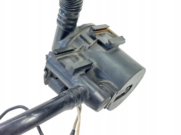 EVAP polttoainehöyryventtiili OEM 6GM973A - Käytetty image 4