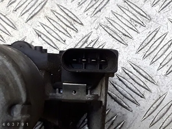 Volvo V50 vindrutemotor OEM 0390241924 image 5