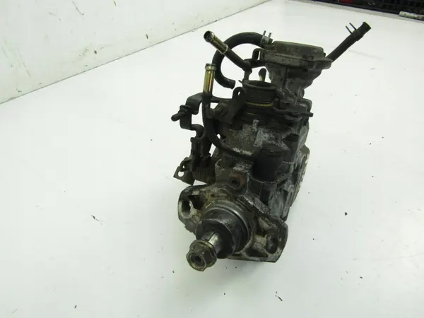 Opel Vectra A ruiskutuspumppu OEM AK-6-90901 image 5