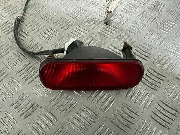 Suzuki Swift MK7 Bakre Dimljus OEM 36570-62J0 image 5