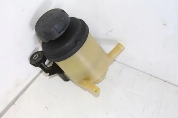 Hyundai Servolenkungsbehälter OEM 571503J000 image 2