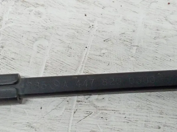 Mercedes Vito W447 vindrutetorkare OEM A4478200300 image 5