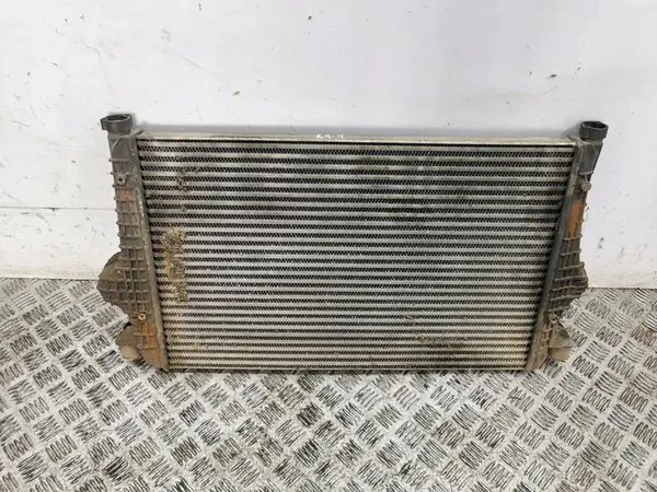 Volkswagen Sharan 2001 Intercooler 7M3145804 image 5