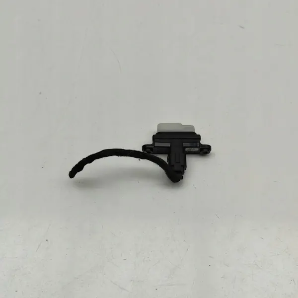Polttoainesäiliön kansi OEM 1EA915211A Skoda Enyaq IV SUV image 3