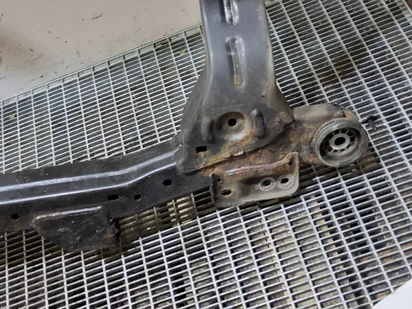 Subchassi dianteiro OEM 13370472 para Opel Zafira C 2015 image 5