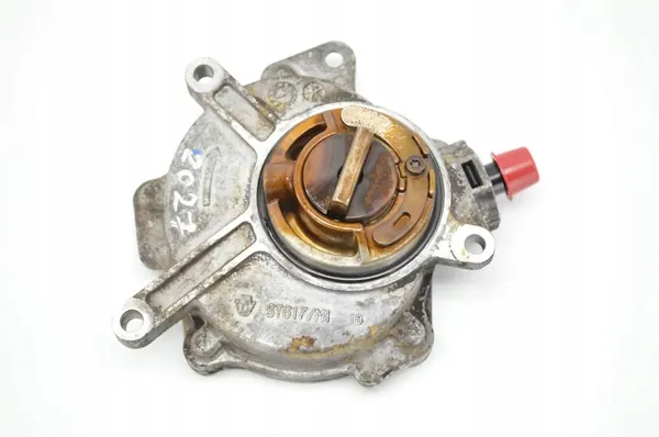 Volkswagen Eos Imupumppu OE 06D145100G image 3