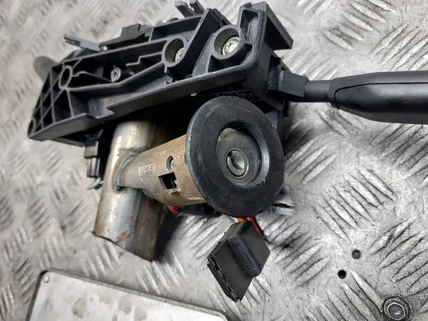 Gecombineerde schakelaar + Motorcontroller Renault Clio I Lift image 9