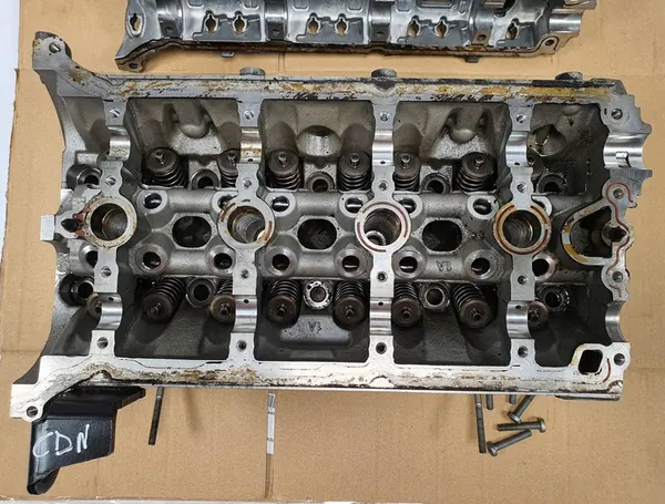 Audi OE 06H103373J cilinderkop image 6