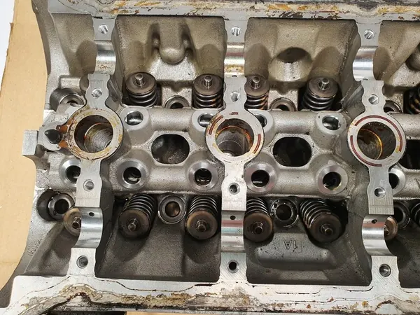 Audi OE 06H103373J cilinderkop image 7