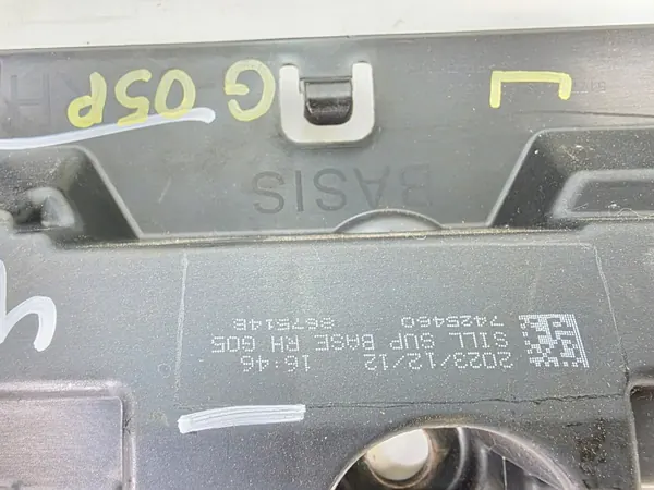OEM 7425460 Rechter Türschwellen-Clip BMW X5 G05 LCI image 6