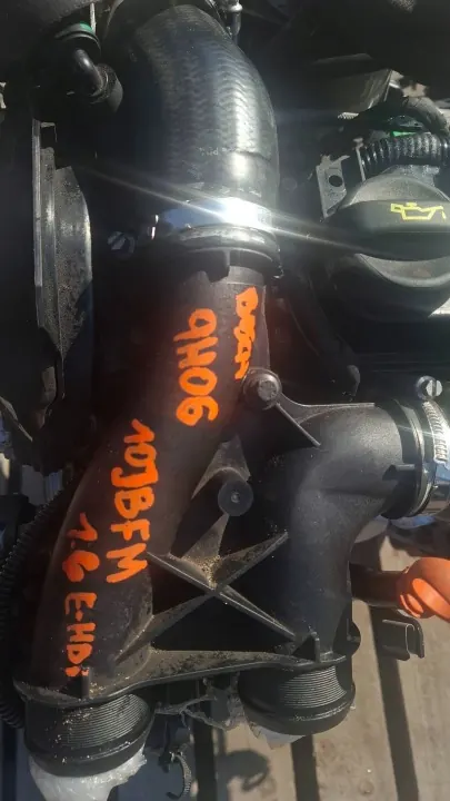 Motor 1.6 E-HDI usado OEM 10JBFM para Citroen/Peugeot image 6