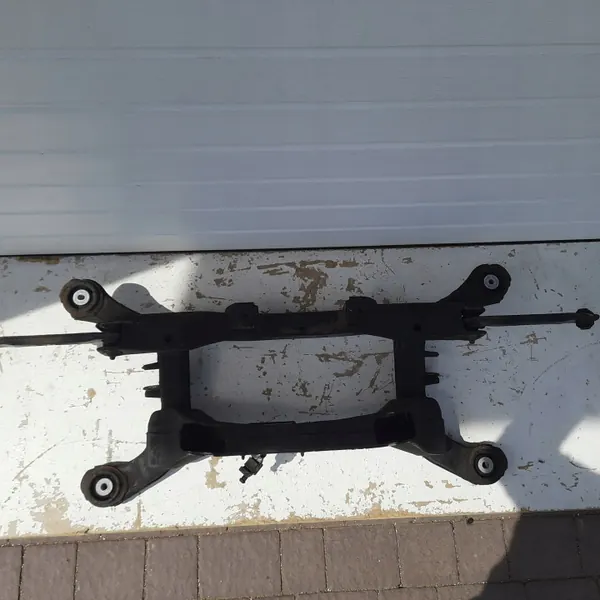 Sous-châssis arrière Mitsubishi Eclipse Cross OEM 4WD image 2