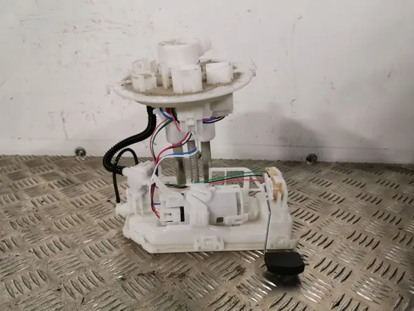 Toyota Bränslepump OEM FBZ4654 för RAV4 XA50 image 3