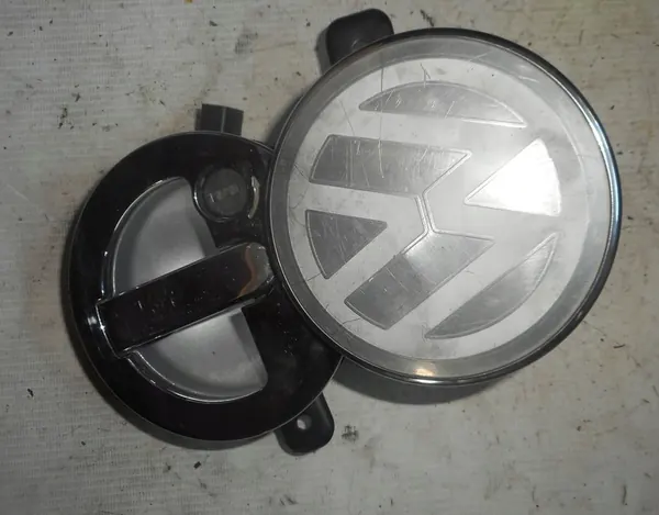 VW New Beetle 98 Atuador de Fechadura do Porta-Malas 3B0959781A image 3