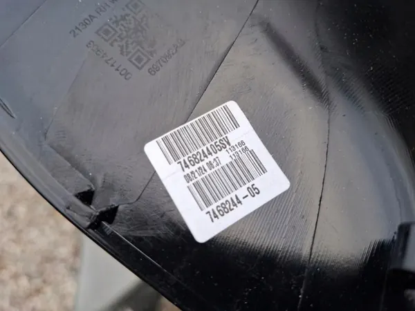 OEM 51167468244 Carcasa espejo inferior derecha BMW X5/X6 image 4