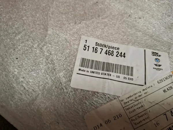 OEM 51167468244 Carcasa espejo inferior derecha BMW X5/X6 image 6