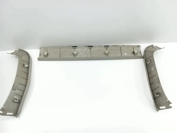 OEM 83780665J Suzuki Grand Vitara II Tavaratilan Luukun Verhoilu image 4