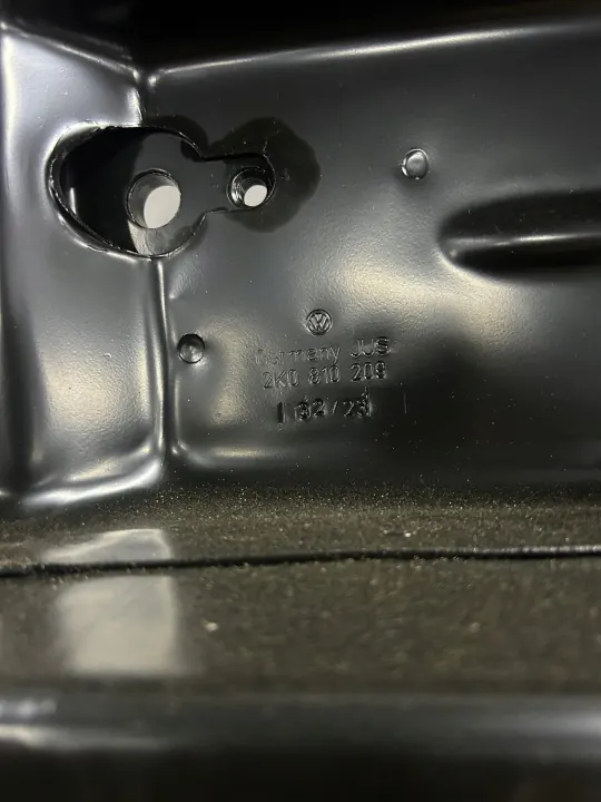 OEM 2K0810209 A/B-pilarin kansi Vasen Etu VW Caddy image 7