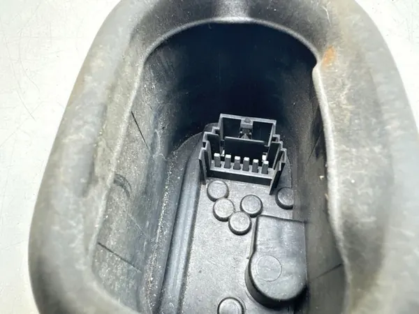 2001 Renault Espace III Parte de luz traseira image 3