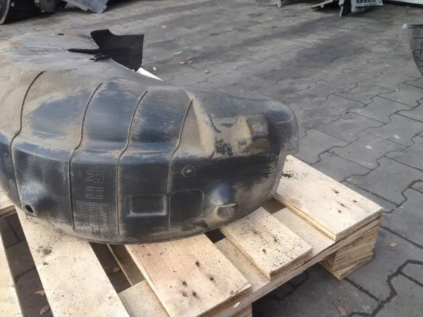 KIA SORENTO II 09-14 Right Rear Wheel Arch OEM image 4