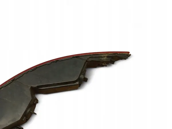 Audi Q3 8U Right Side Rear Bumper Lamp 8U0945096C image 3