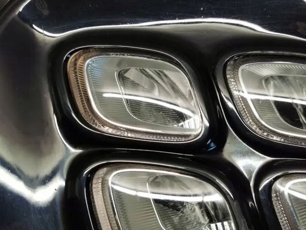 Grille droite OEM 86526C5210DANEK pour Kia Sorento III image 7