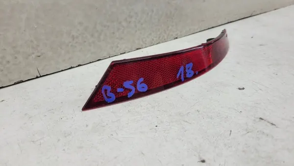 Höger bakstötfångarreflektor OEM 5FF945106 Cupra Formentor image 4