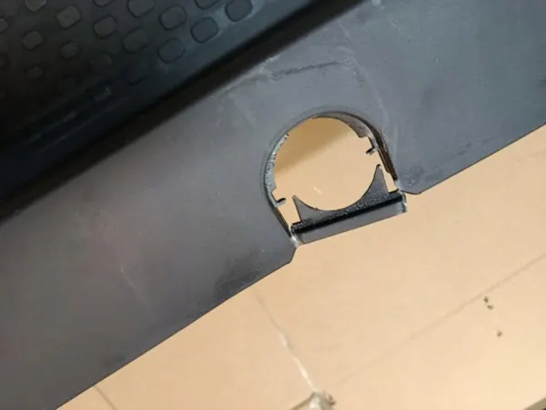 Linker treeplank afdekking OEM Renault Trafic III Opel Vivaro B image 4