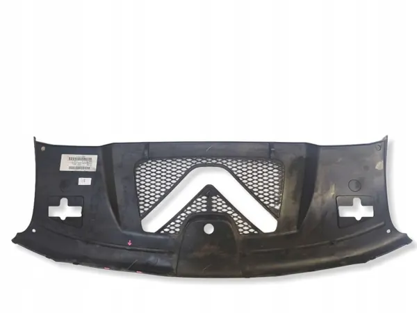 Porsche Macan 95B etuhihnakansi OEM 95B805806 image 6